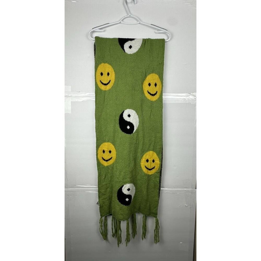 Urban Outfitters Reversible Knit Scarf Smiley Face Yin Yang Green Fringe 71*14